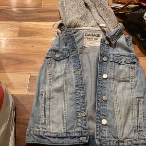 Jean vest